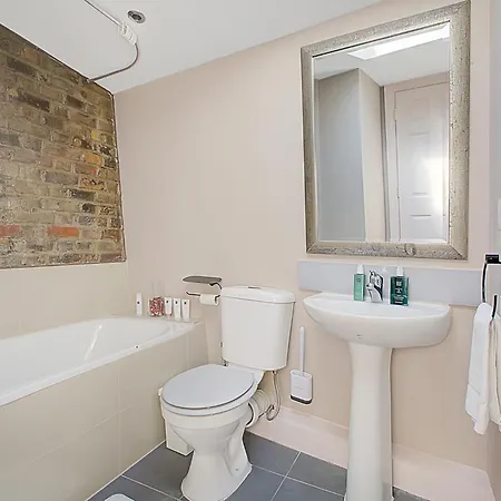 Old Street Iconic Warehouse Style 4 Bedroom 2 Bath House Prime Central London Location Exterior photo