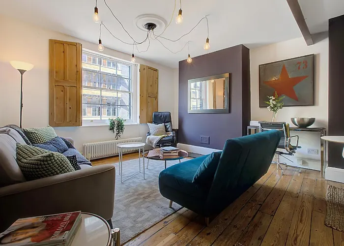 Old Street Iconic Warehouse Style 4 Bedroom 2 Bath House Prime Central London Location
